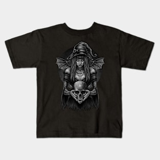 witch hold skull Kids T-Shirt